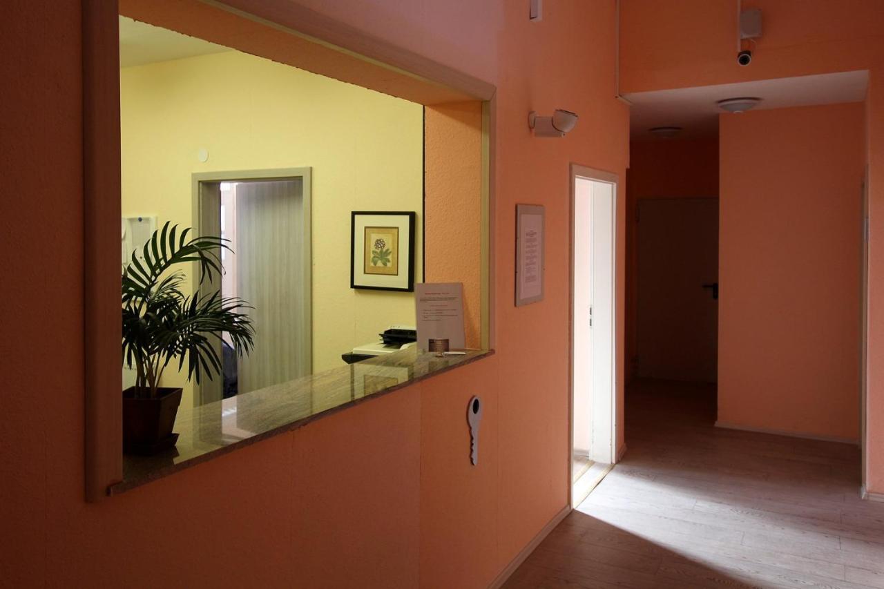 Relax Hotel-Ludwigshafen Dış mekan fotoğraf