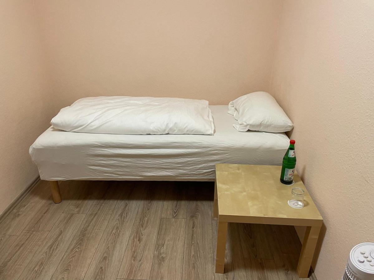 Relax Hotel-Ludwigshafen Dış mekan fotoğraf