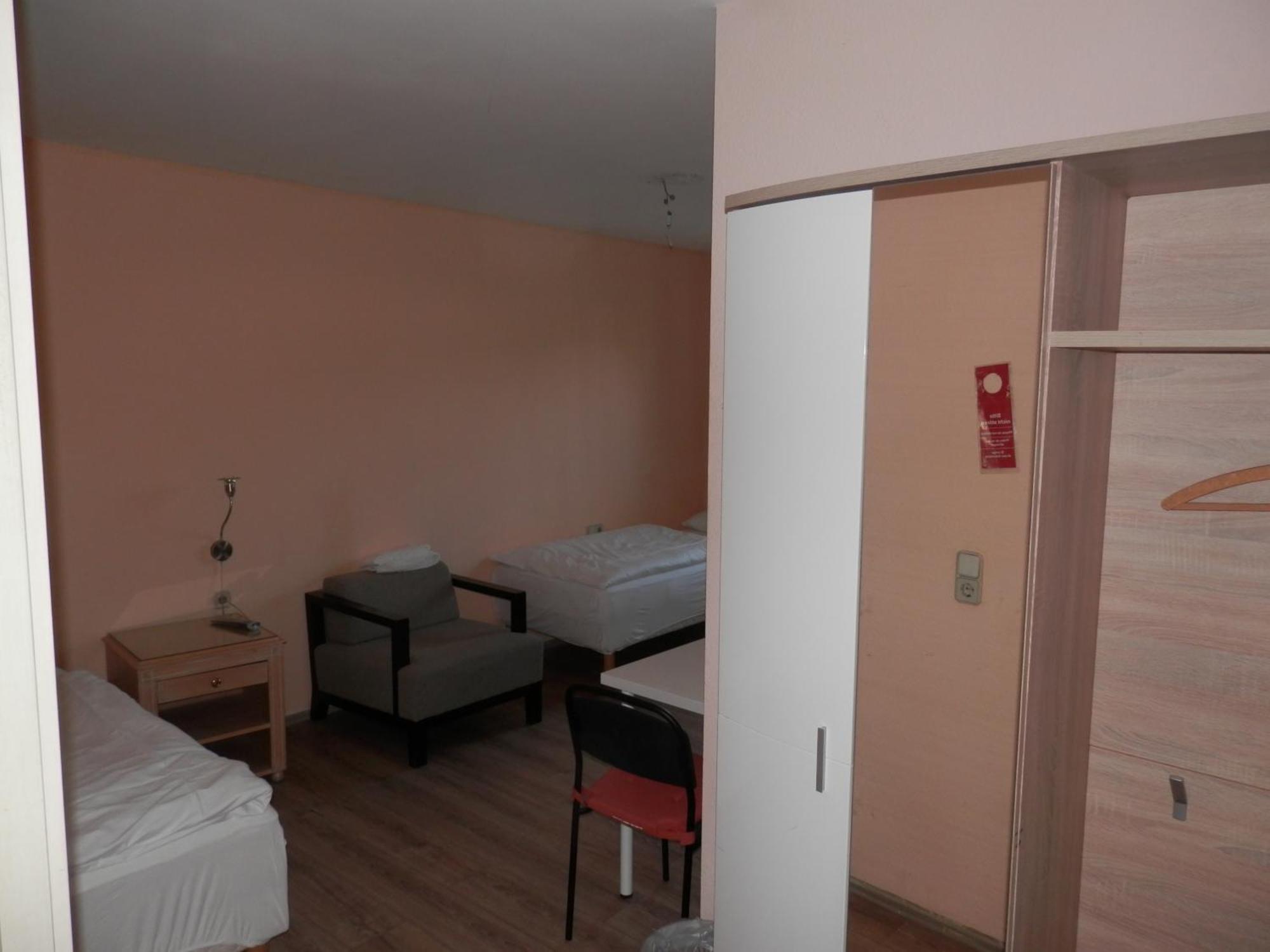 Relax Hotel-Ludwigshafen Dış mekan fotoğraf