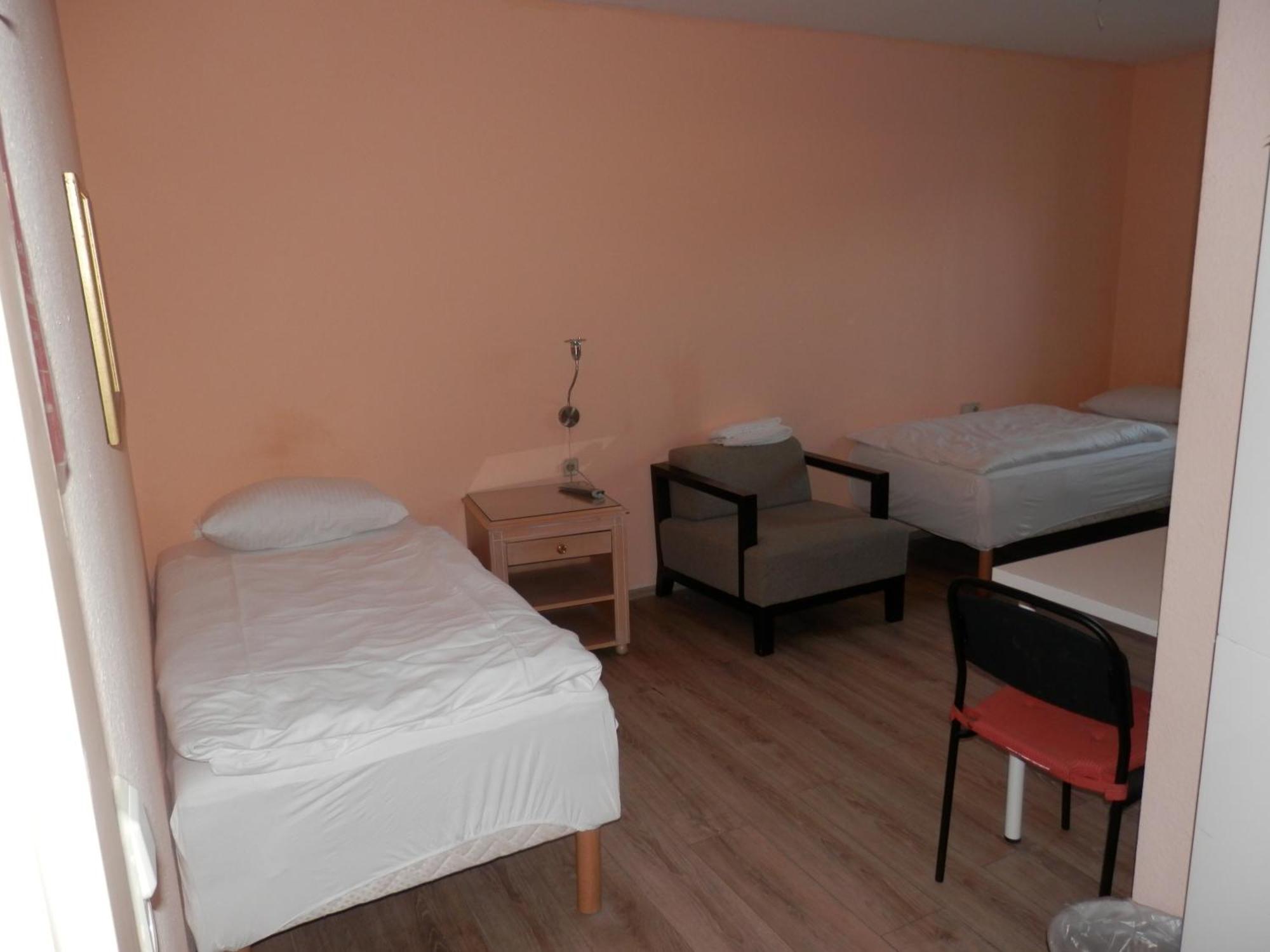 Relax Hotel-Ludwigshafen Dış mekan fotoğraf