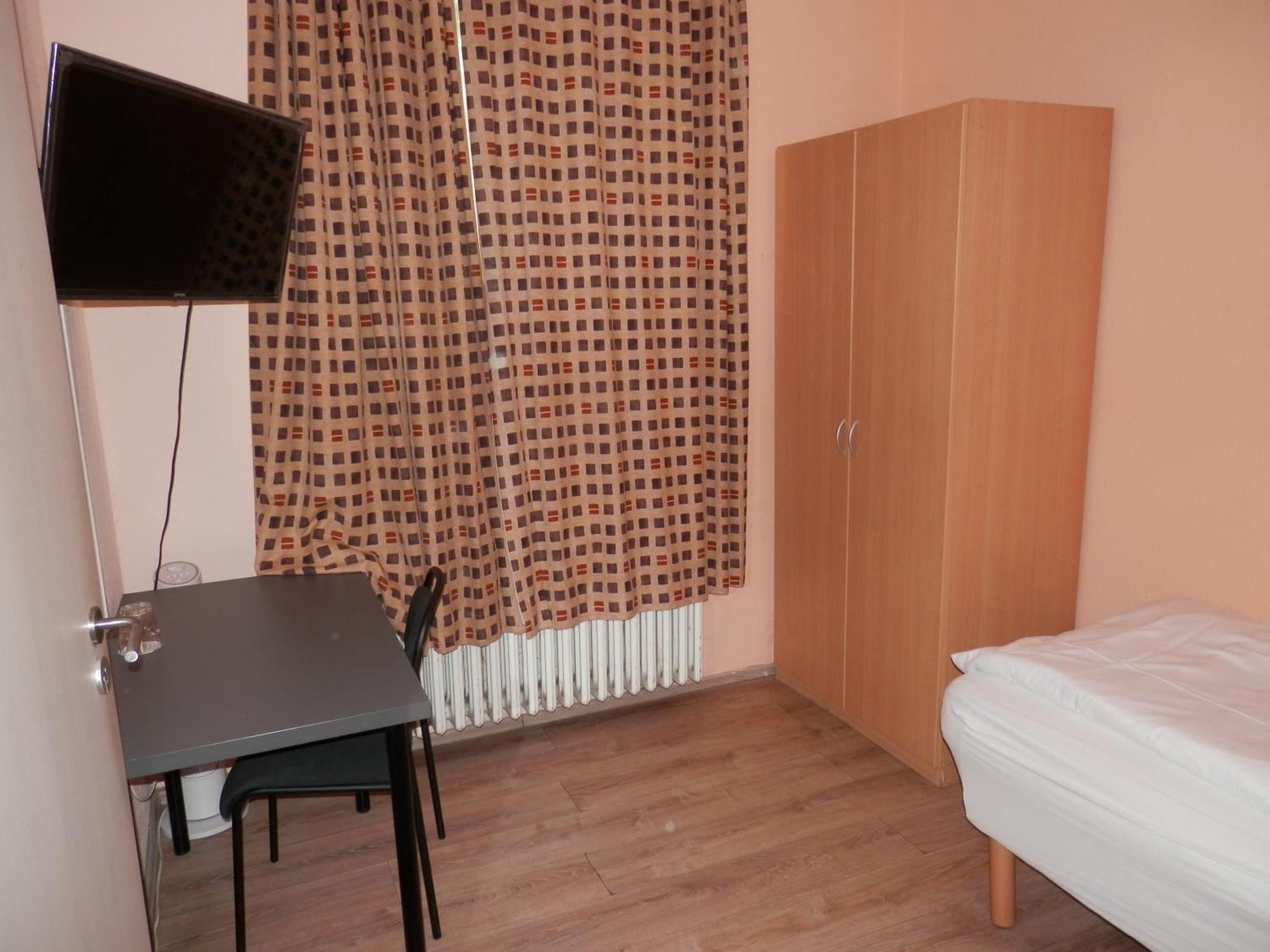 Relax Hotel-Ludwigshafen Dış mekan fotoğraf